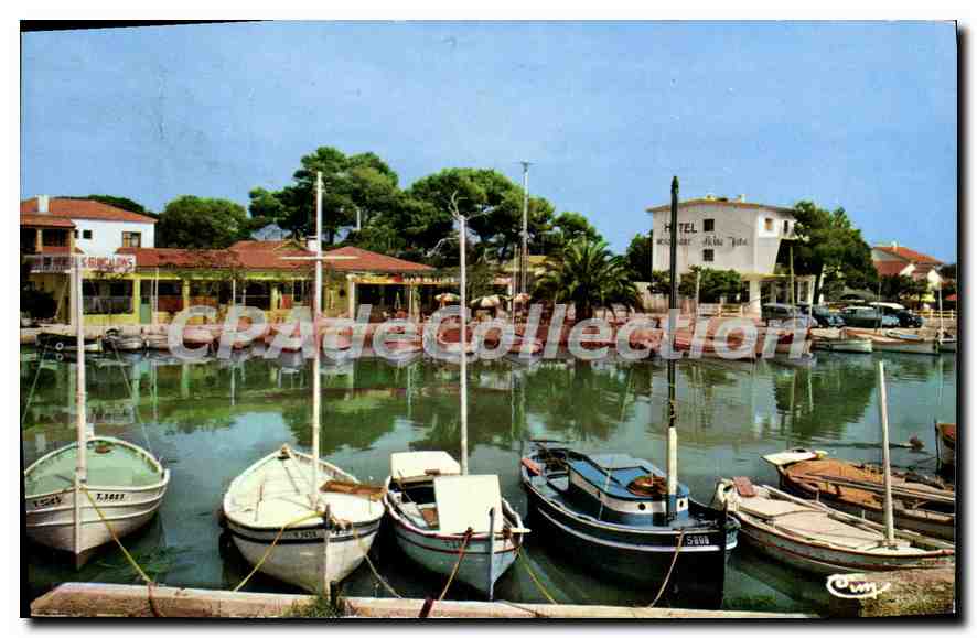 Port de plaisance — Hôtel 'Sous le Joli Tilleul' — éditeur C. Combier, n° CI. 26