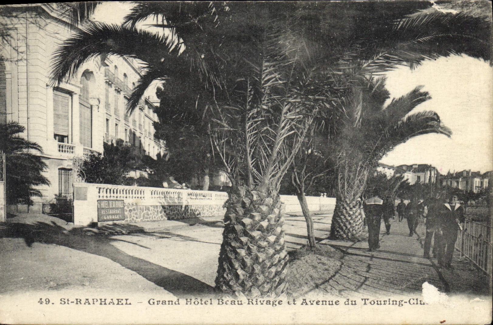 St-RAPHAEL — Grand Hôtel Beau-Rivage et Avenue du Touring-Club