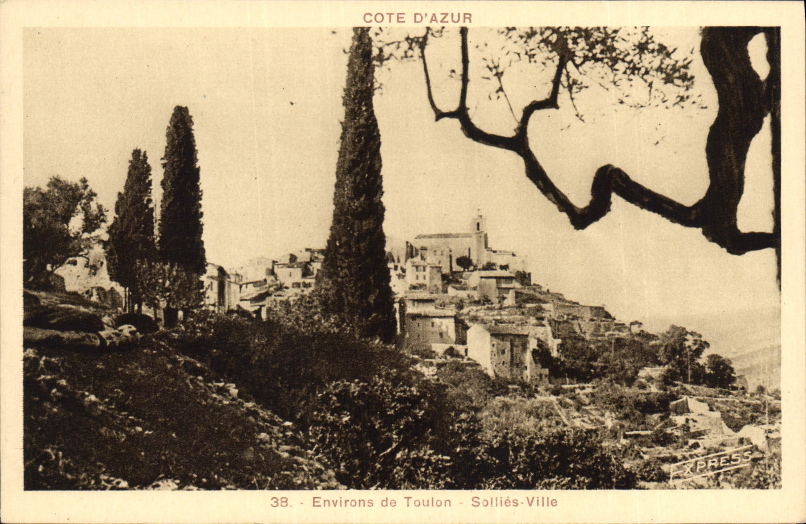 Solliès-Ville — Environs de Toulon — Éditeur Express