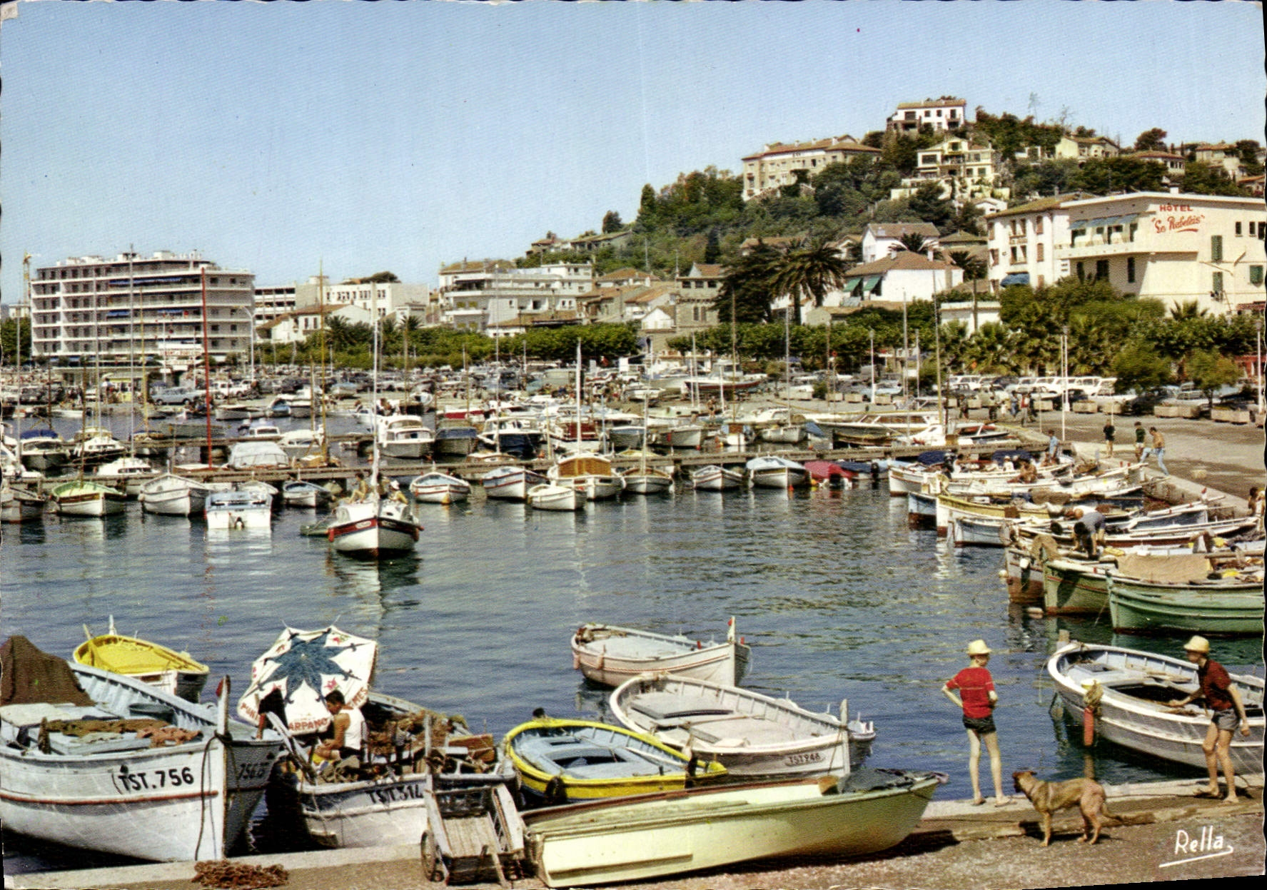 Port de Sainte-Marguerite — vue du port avec bateaux et hôtels — Édition Rella