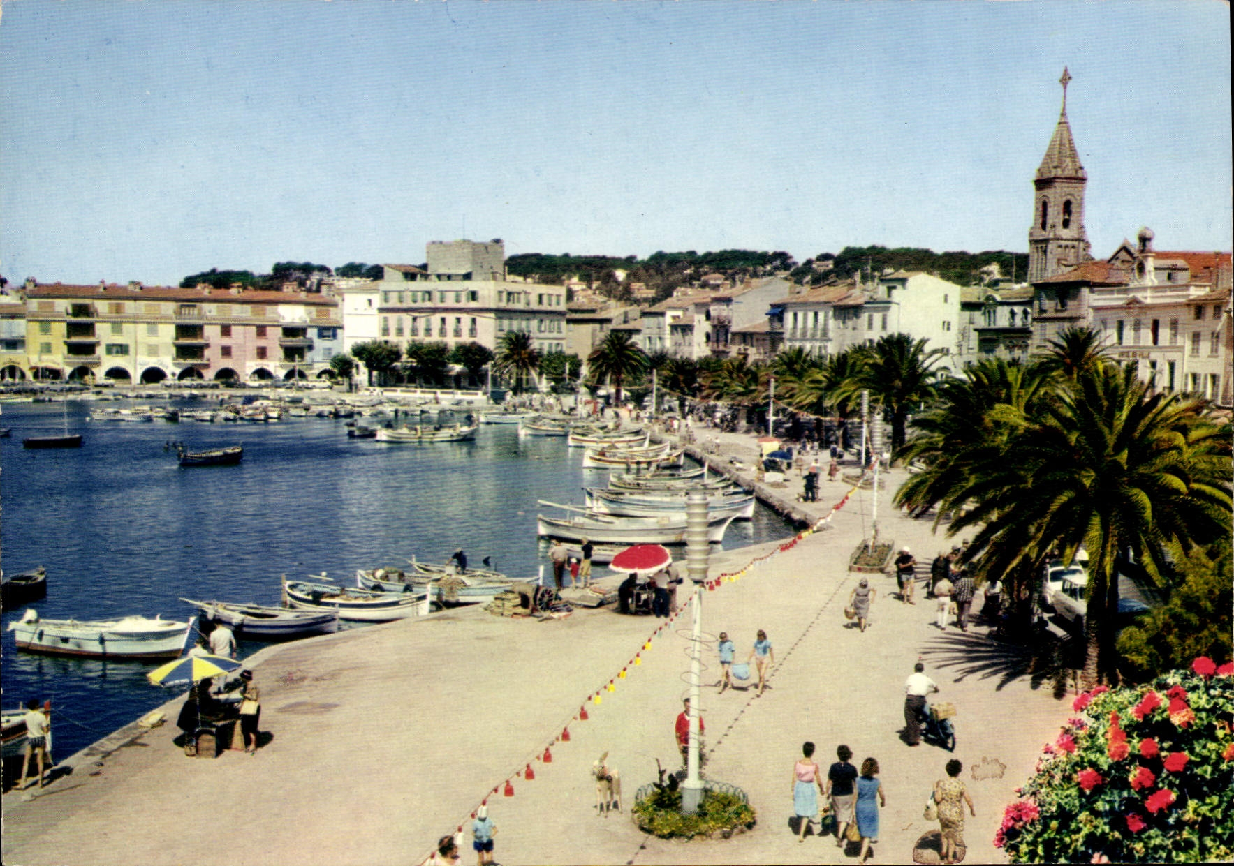 Sanary-sur-Mer — Les quais — Mercirome