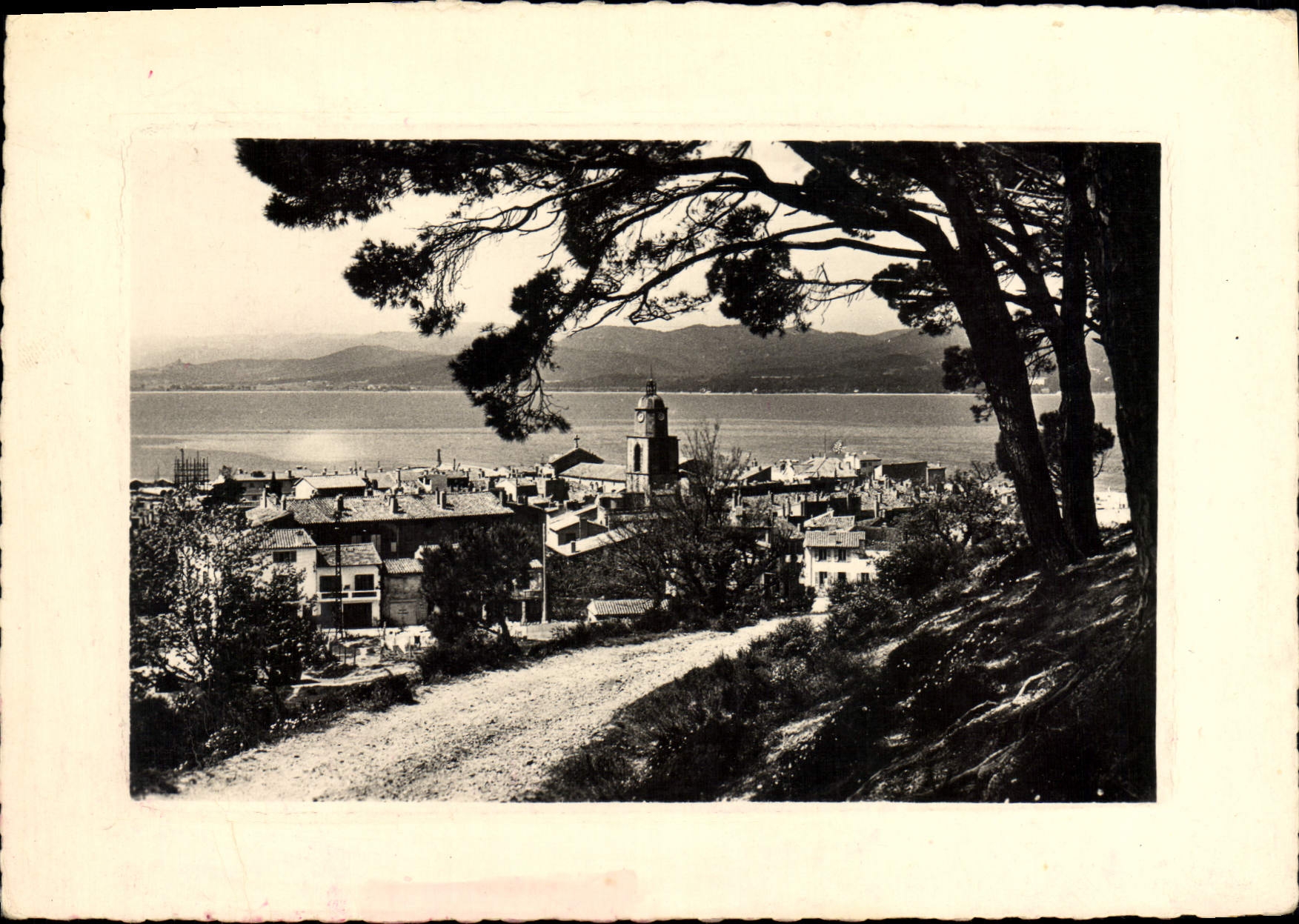 Saint-Tropez — Le Chemin de la Citadelle — Images de Chez Nous, P 224