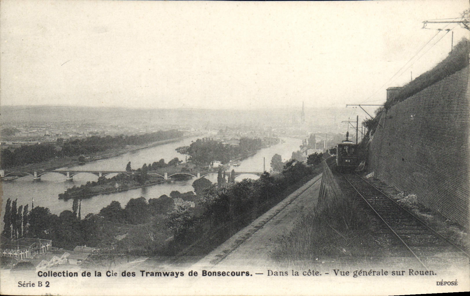 CPA dans la côte vue générale sur Rouen collection de la compagnie des Tramway de Bonsecours