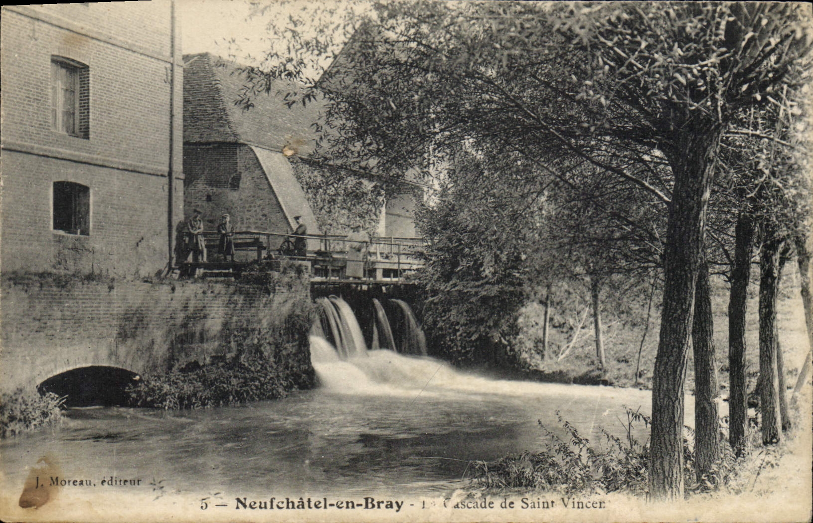 CPA Neufchatel en Bray Cascade de Saint Vincer 
