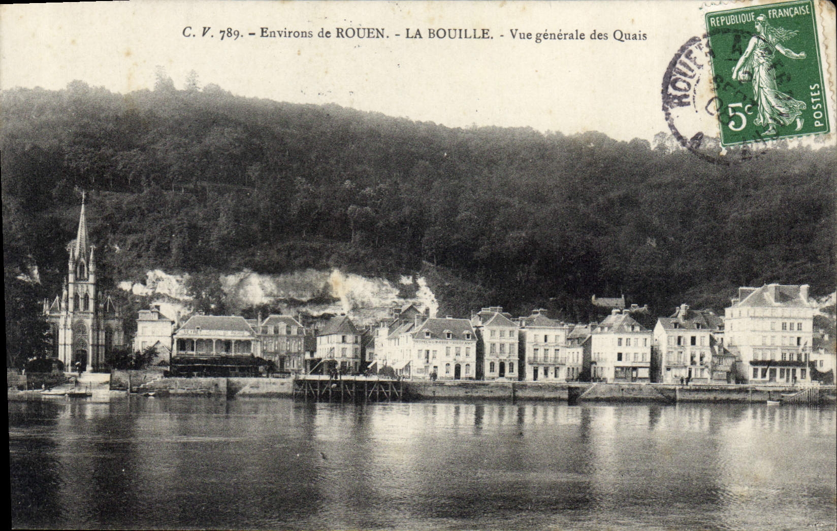 CPA Environs de Rouen la Bouille vue generale des Quais 