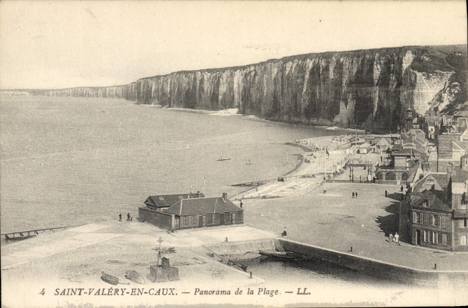 Saint-Valéry-en-Caux — Panorama de la Plage — LL.