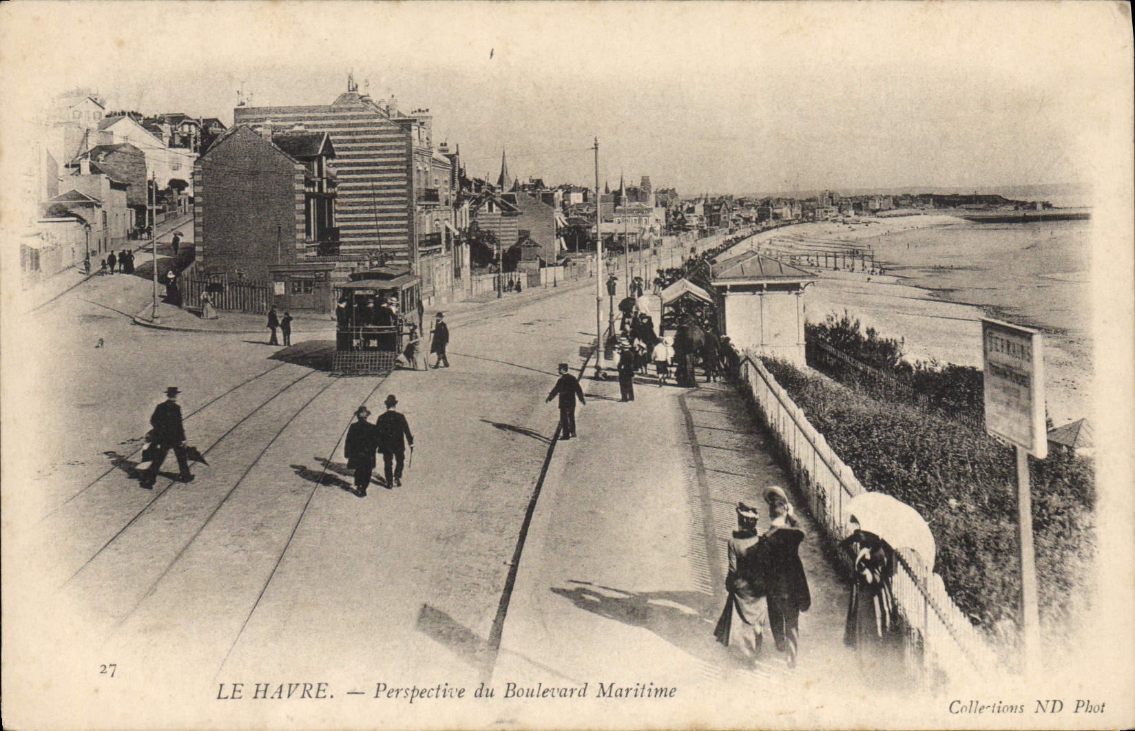 CPA Le Havre Perspective du Boulevard Maritime 