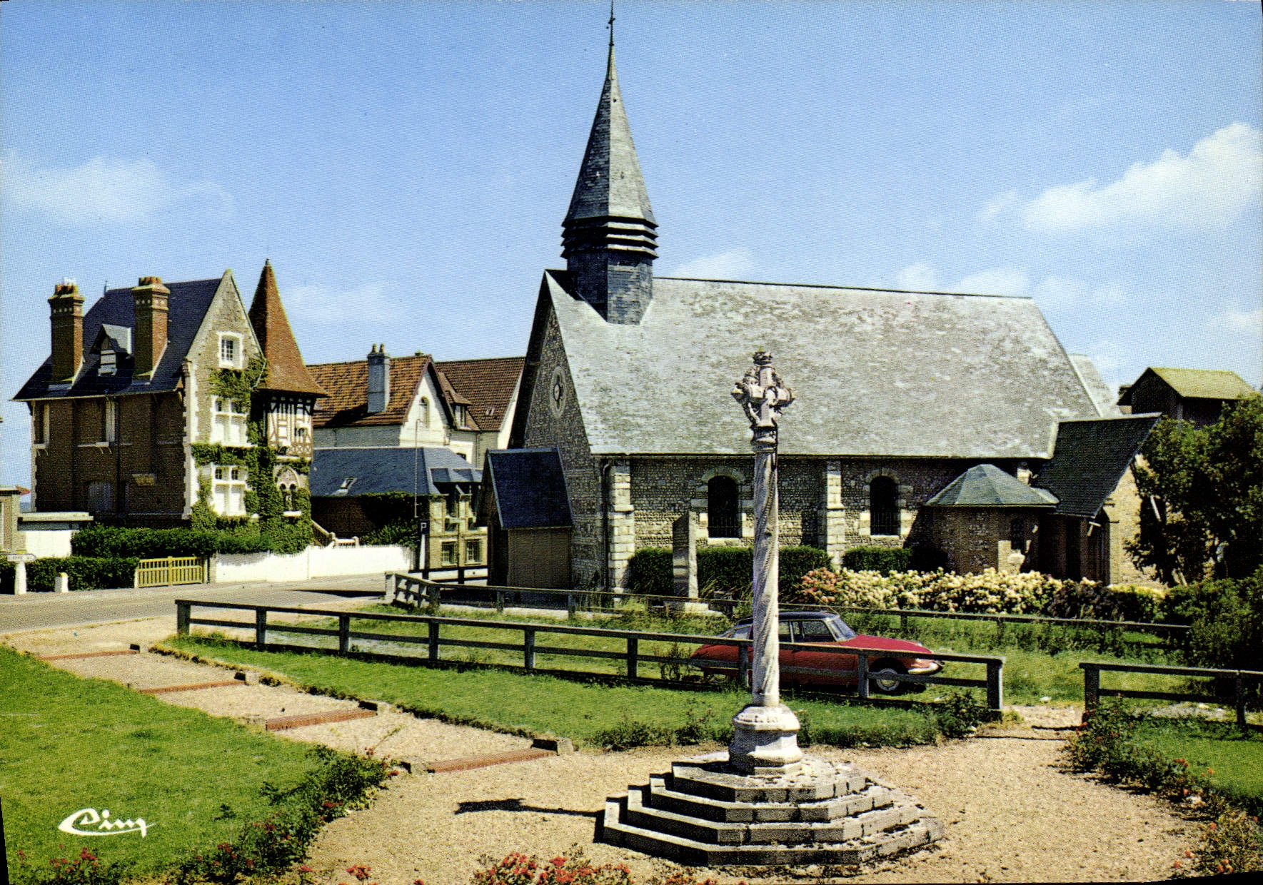 CPSM Pourville sur Mer Seine Marit l'Eglise Le Calvaire 
