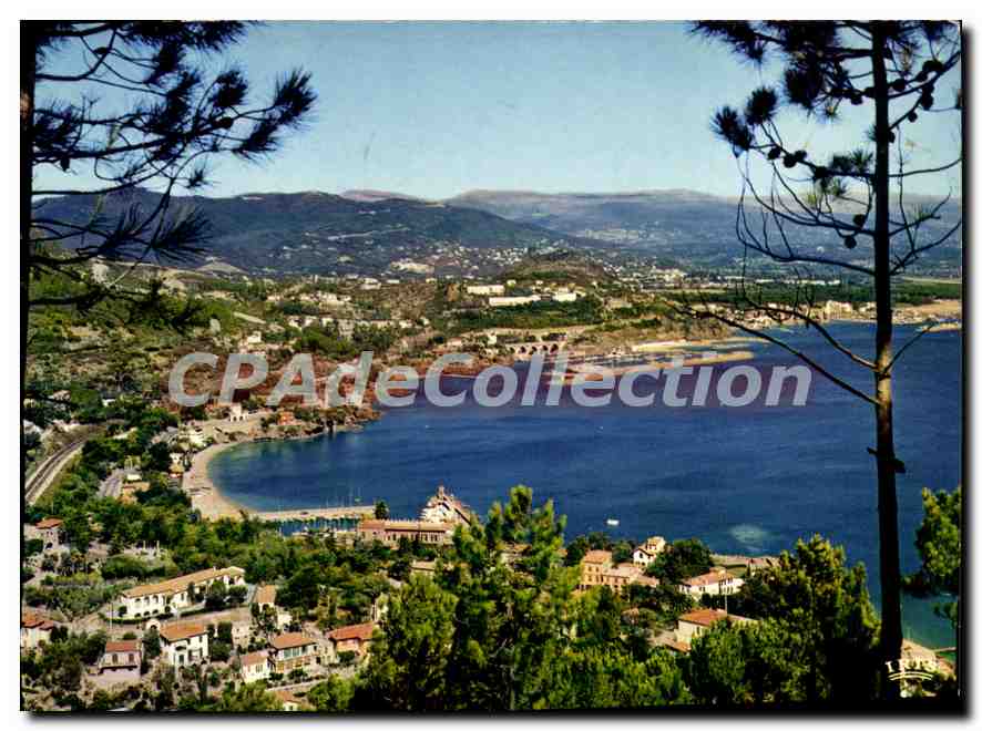 CPA La Cote d'Azur Theoule sur Mer Vue generale 