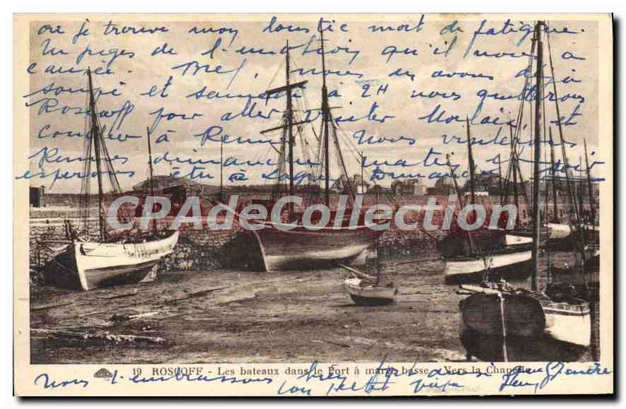 CPA Roscoff Les bateaux dans le Port 