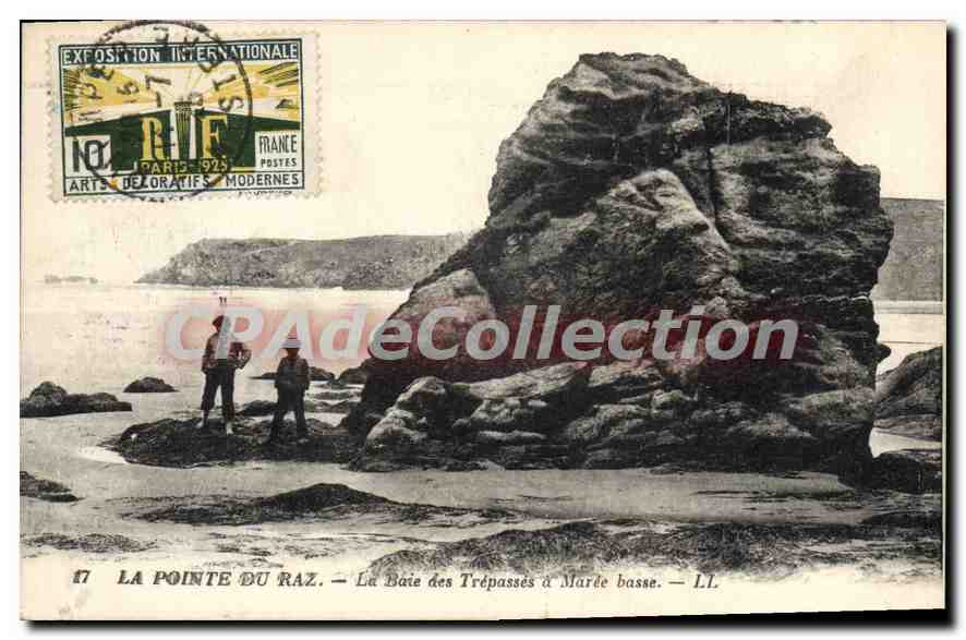 CPA La Pointe du Raz La Baie des trepasses à Maree basse 