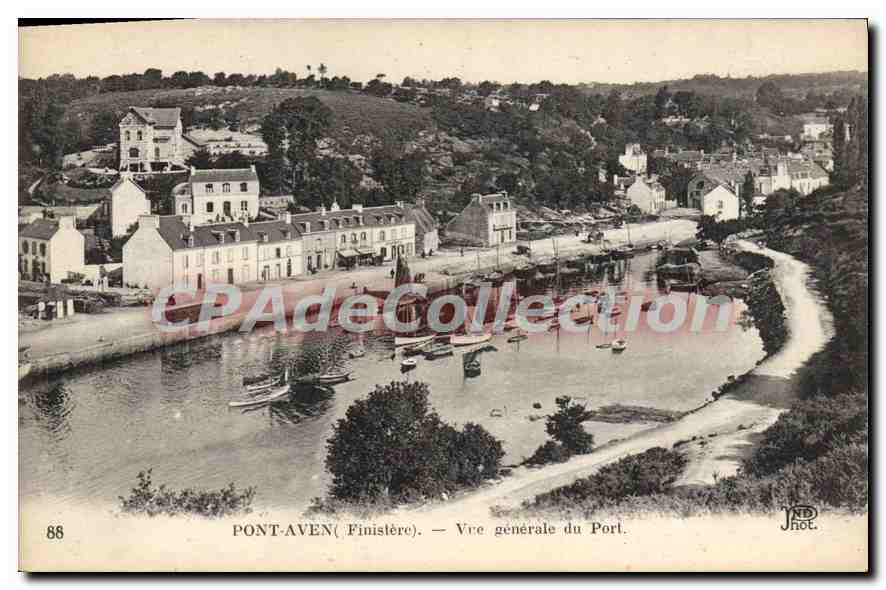 CPA Pont Aven Finistere Vue generale du Port 