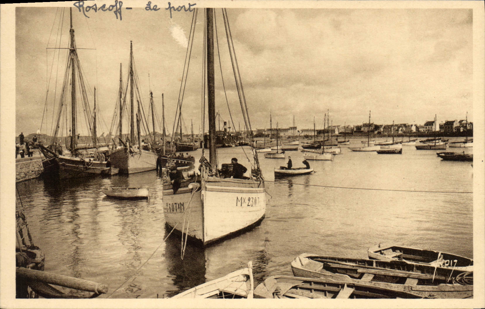 CPA Roscoff Finistere le port 