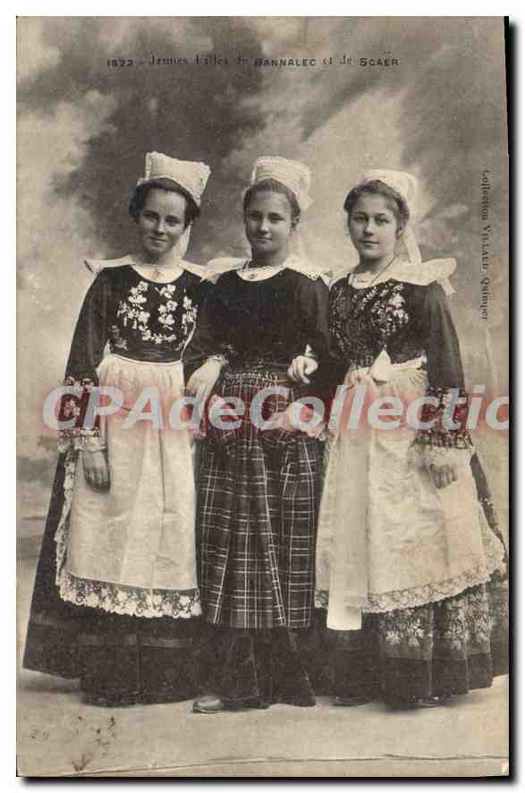 CPA jeunes Filles de Bannalec et de Scaer 