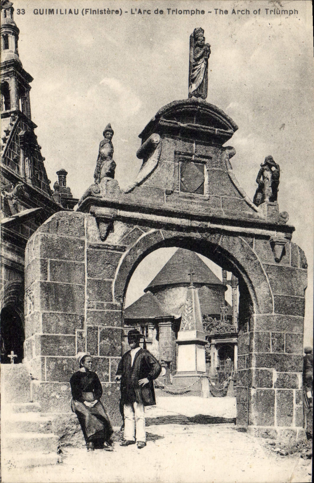 Guimiliau (Finistère) - El Arco de la Victoria - El Arco de la Victoria