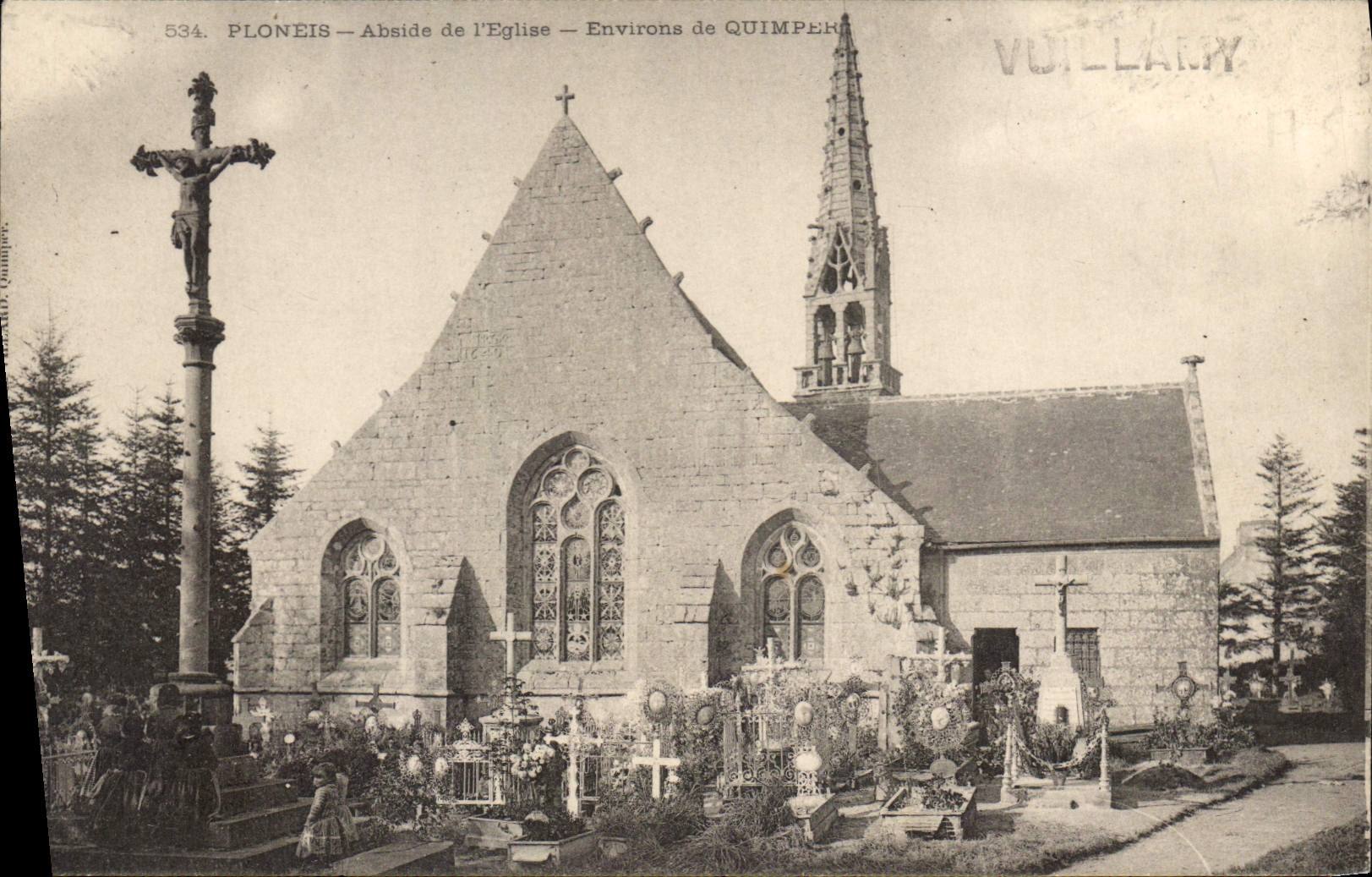 CPA Ploneis Abside de l'eglise environs de Quimper 