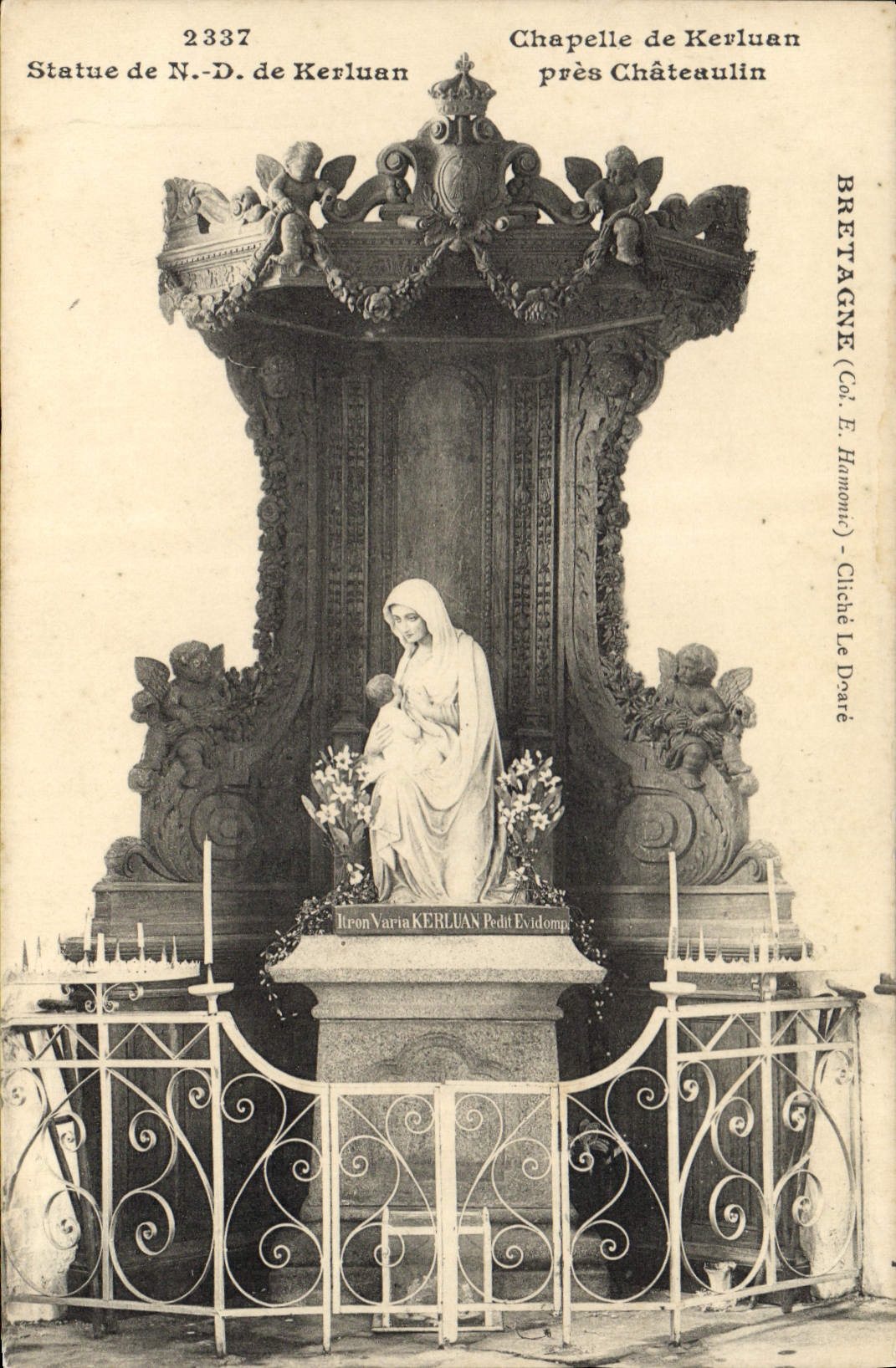 CPA Bretagne Statue de N D de Kerluan chapelle de Kerluan pres Chateaulin 