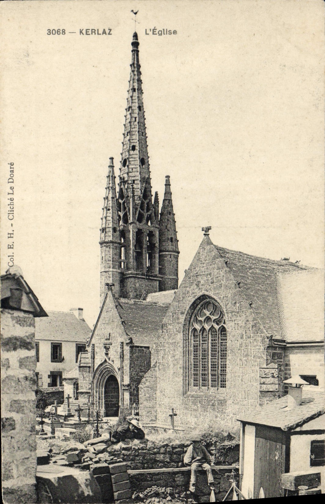 CPA Kerlaz l'eglise 