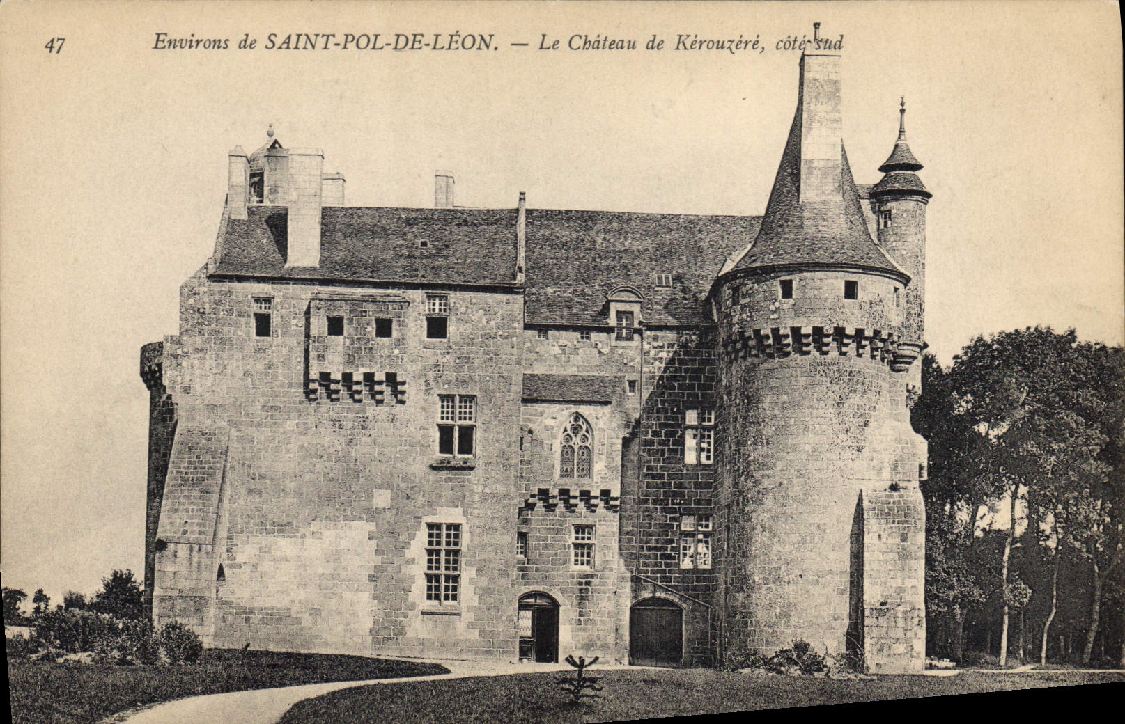 CPA Environs de Saint Pol de Leon le chateau de Kerouzere cote Sud 