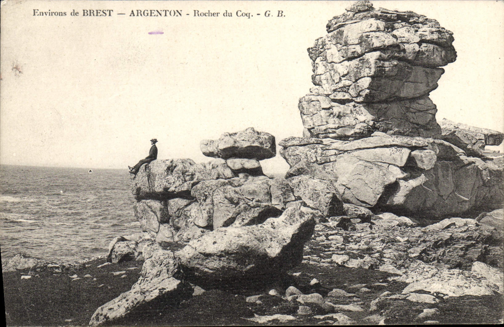 CPA Environs de Brest Argenton Rocher du Coq 