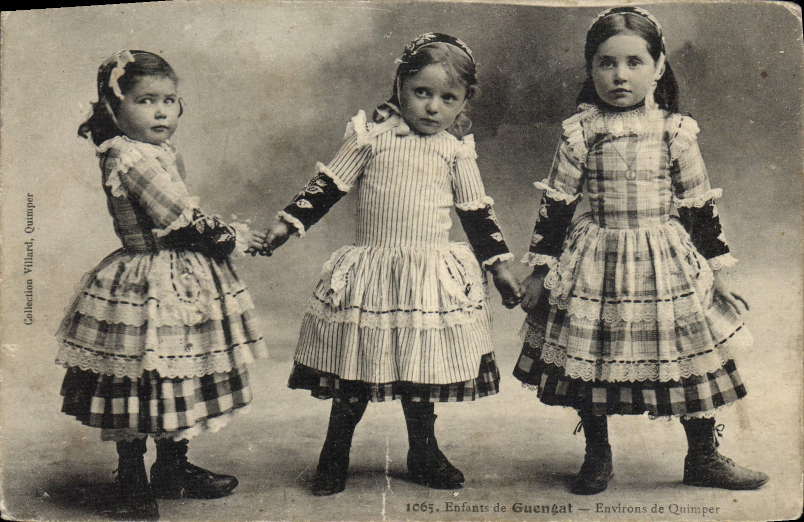 CPA Enfants de Guengat environs de Quimper 