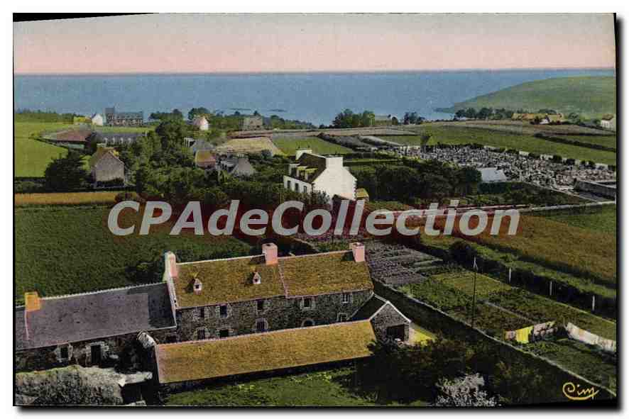 Plougasnou (Finistère) — Vue générale et route de la Plage — Phot. Combier