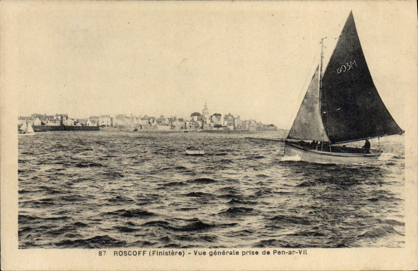 CPA Roscoff Finistere vue generale prise de pen ar Vil 