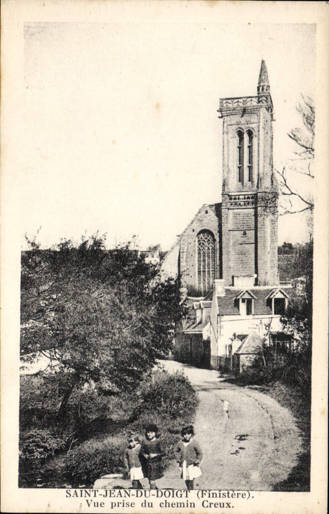 CPA Saint Jean du Doigt Finistere vue prise du chemin Creux 