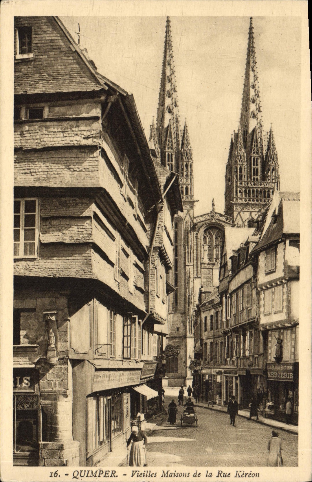 CPA Quimper Vieilles maisons de la rue Kereon 