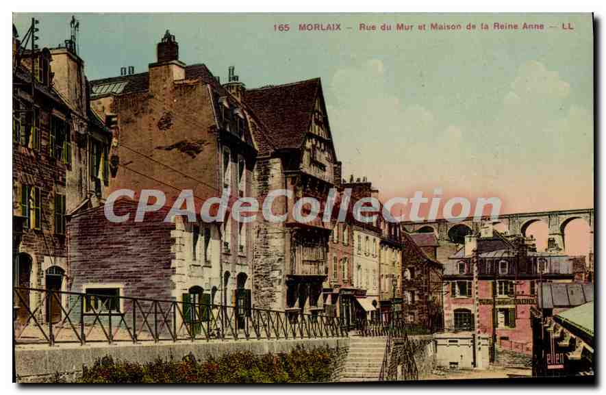 CPA Morlaix rue du Mur et maison de la Reine Anne 
