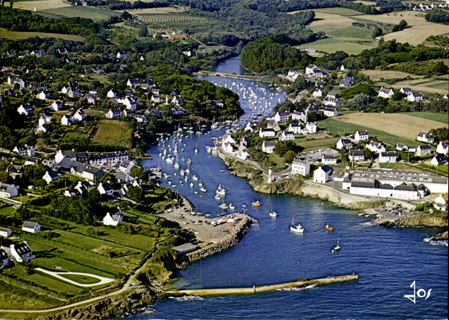 CPSM Clohars Carnoet Finistere l'entree du petit port de Doelan 