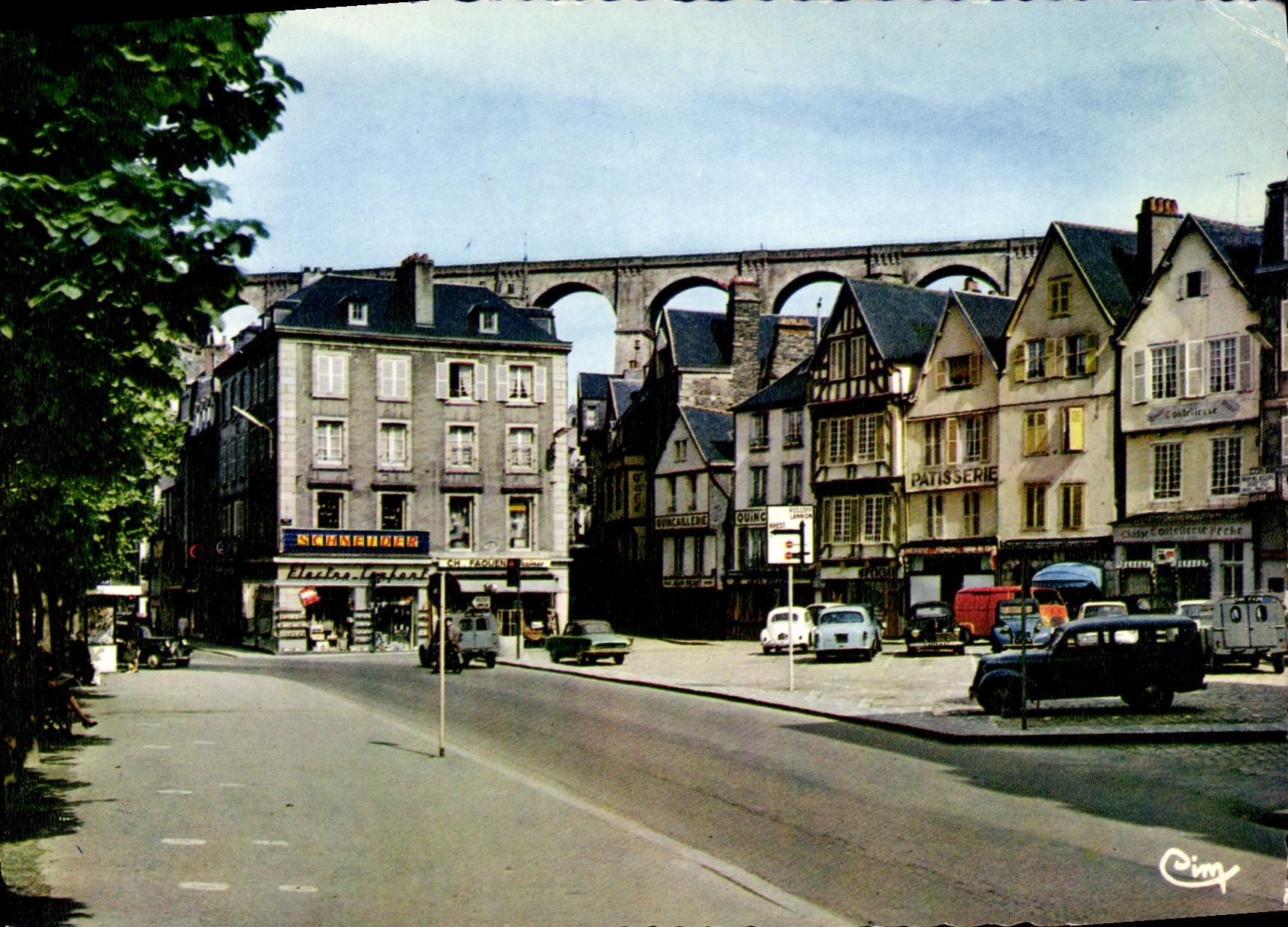 CPA Morlaix Finistere Place des Viarmes 