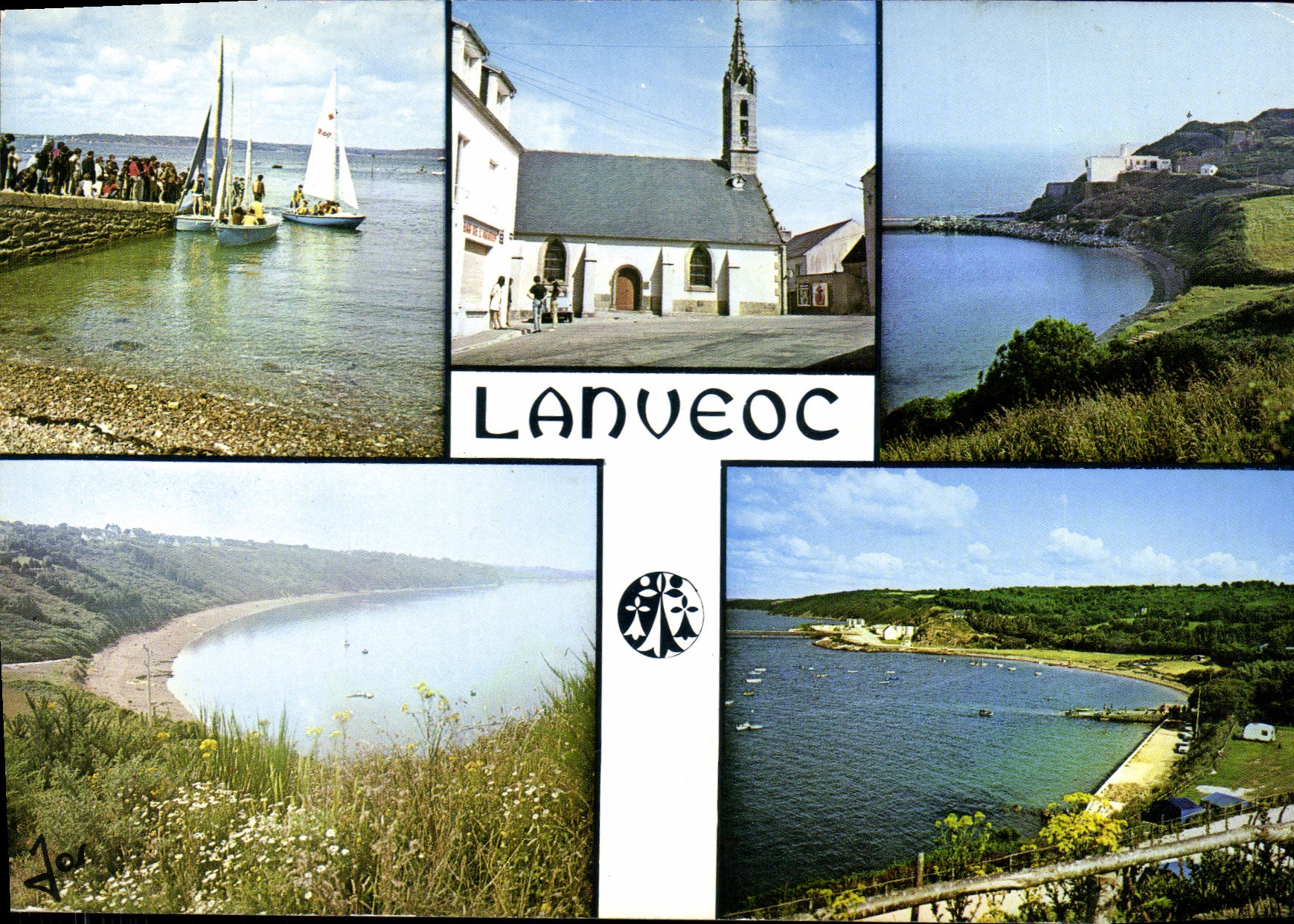 CPSM Lanveoc la cale le bourg et la plage vue du Fort 