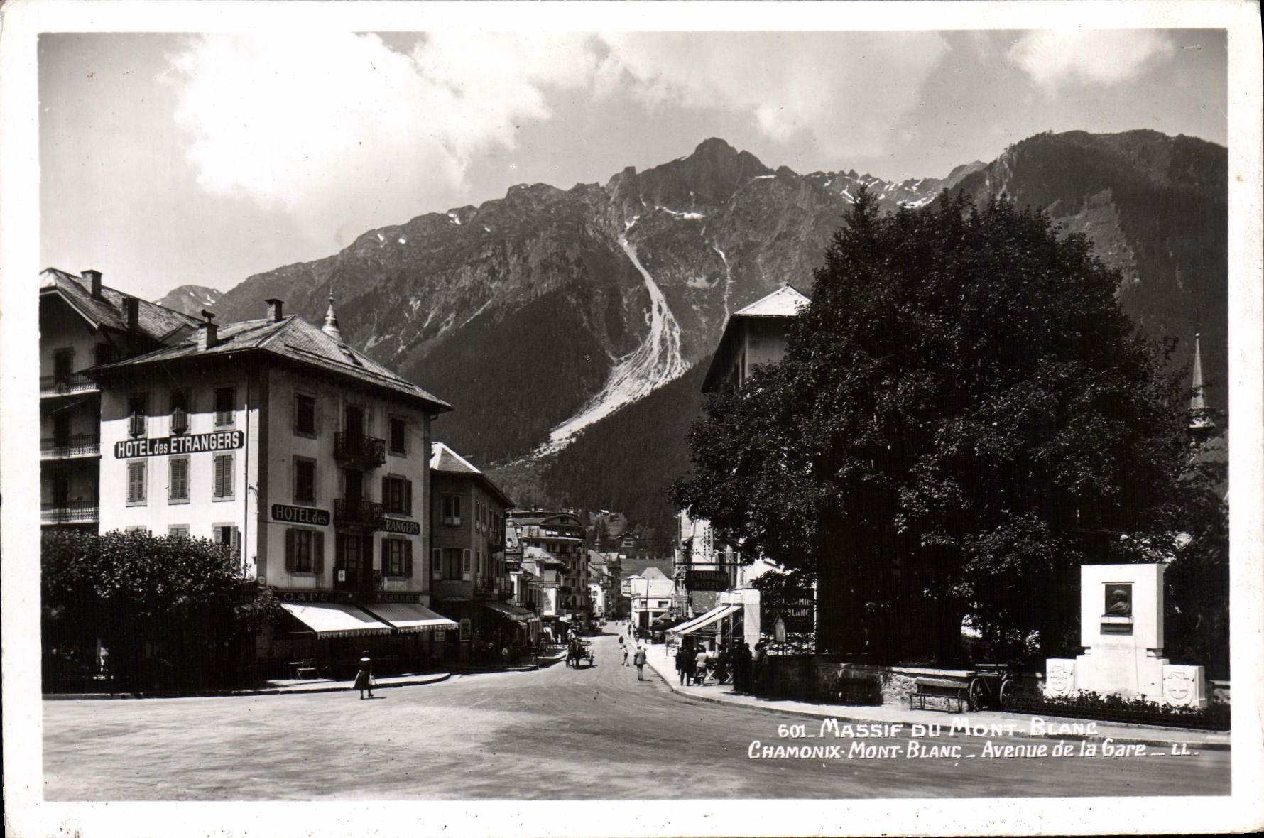 Chamonix-Mont-Blanc — Avenue de la Gare — Hôtel des Étrangers — LL