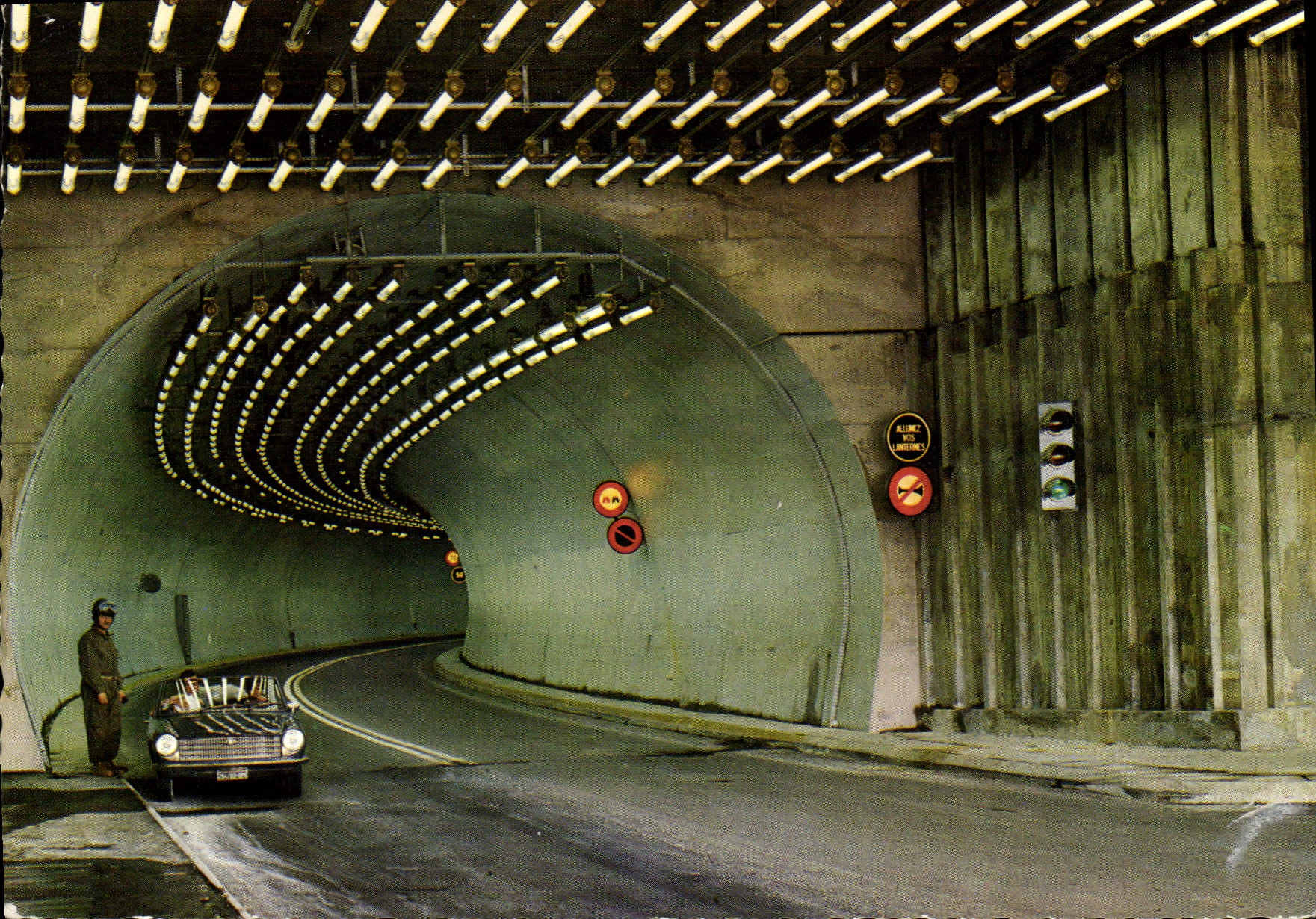 Chamonix-Mont-Blanc — Le plus long tunnel routier du monde — Éditions JANSOL n°74