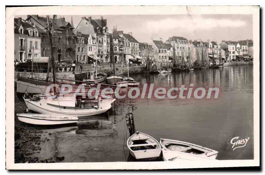 CPA Le Pouliguen L Inf Quai jules Sandeau 