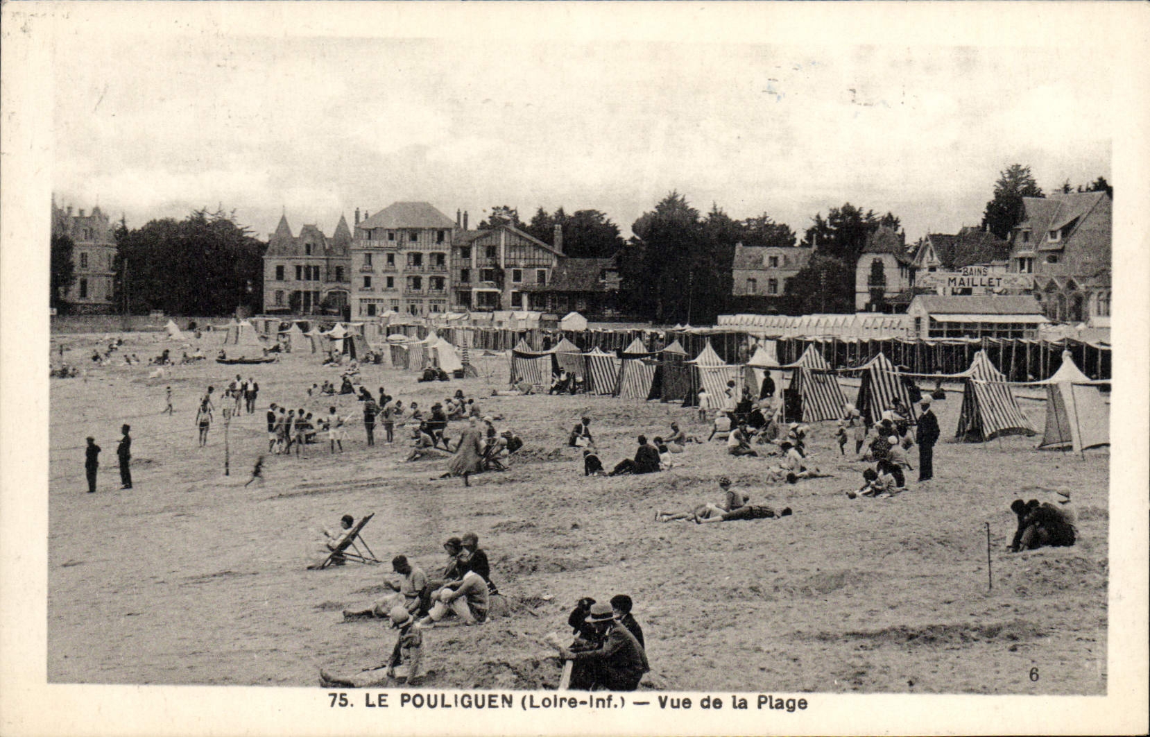 CPA Le Pouliguen L Inf Vue de la Plage 