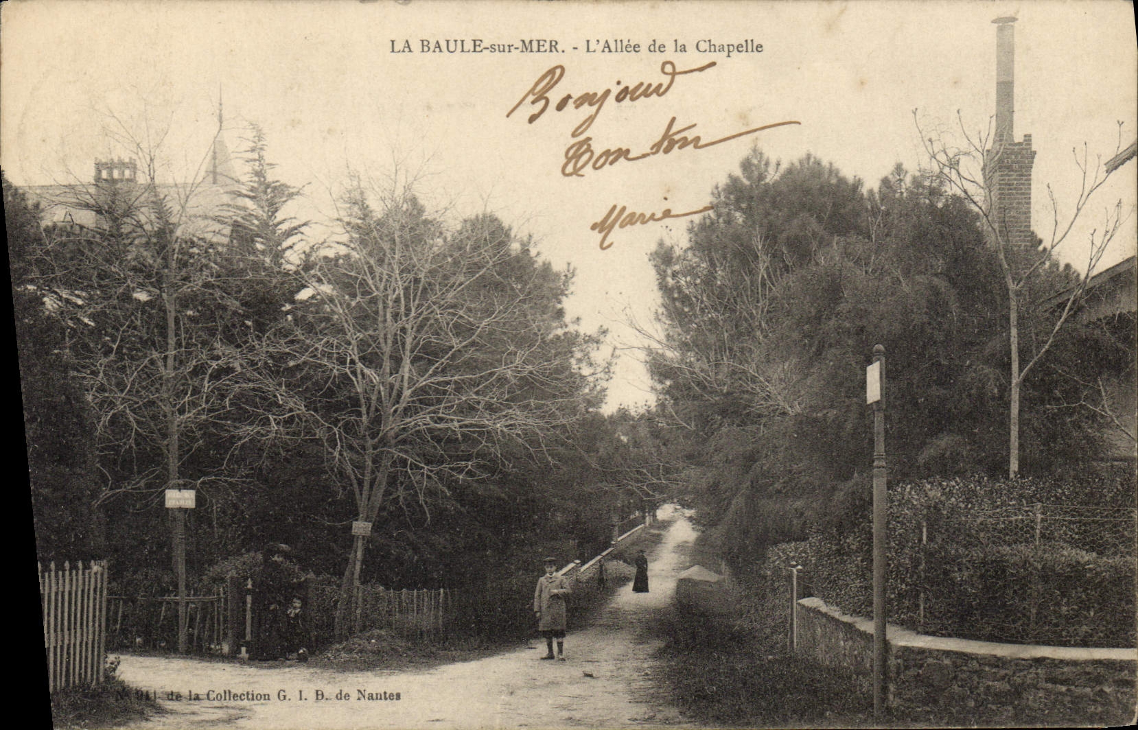 CPA La Baule sur Mer L'Allée de la Chapelle 