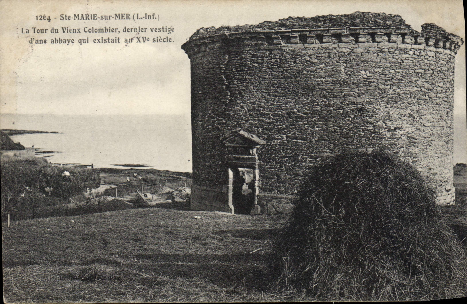 CPA Ste Marie sur Mer La Tour du Vieux Colombier 