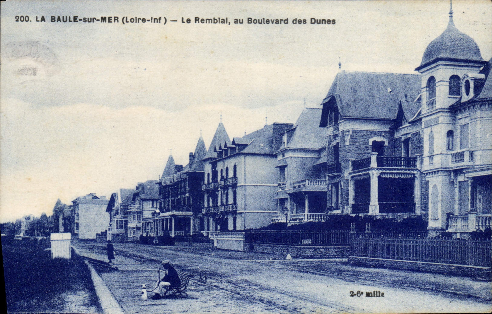 CPA La Baule sur Mer Le Remblai au Boulevard des Dunes 