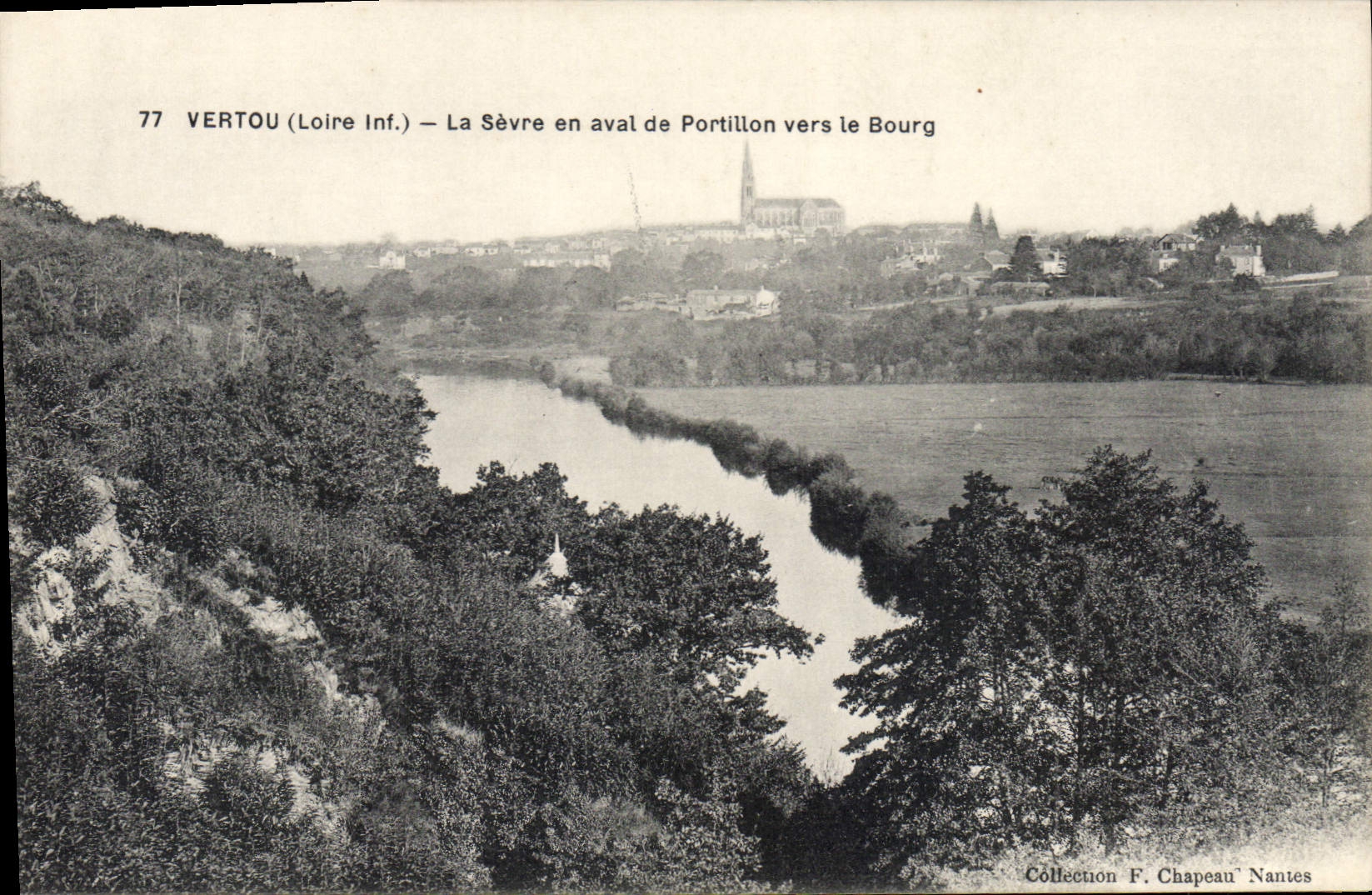 CPA Vertou Loire Inf La Sevre en aval de Portillon vers le Bourg 