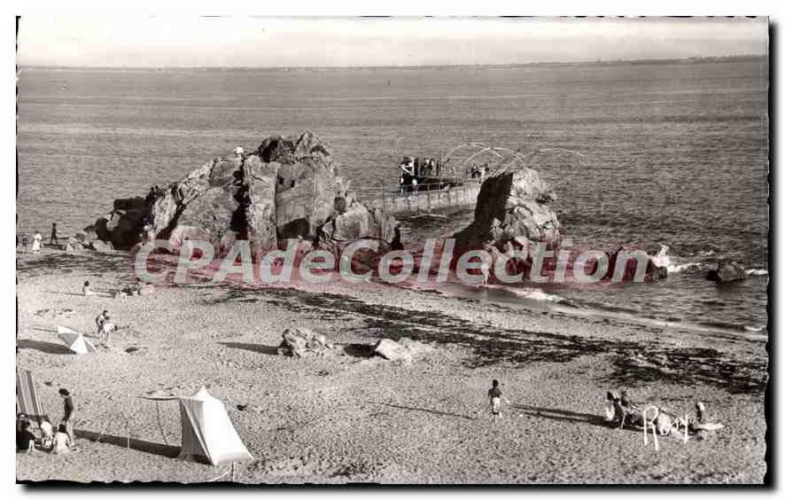 CPA Saint Marc sur Mer La Plage et la Jetee 