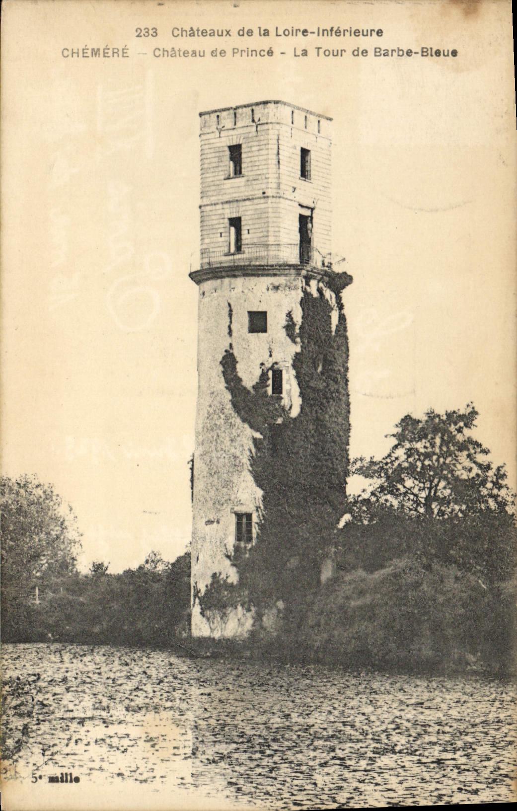 CPA Chateaux de la Loire Inf Chéméré Chateau de Princé La Tour de Barbe Bleue 