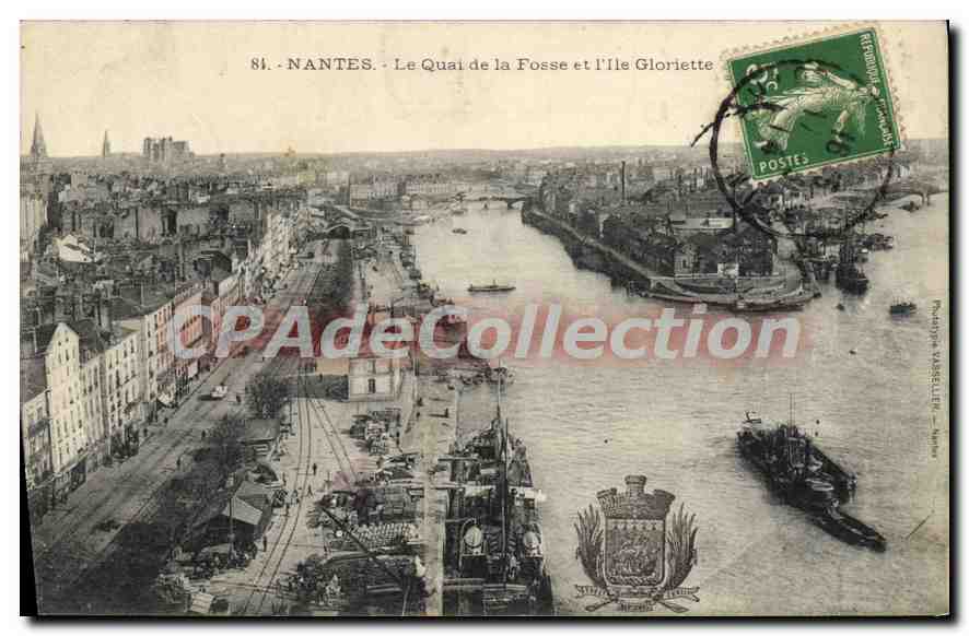 CPA Nantes Le Quai de la Fosse et l'Ile Gloriette 