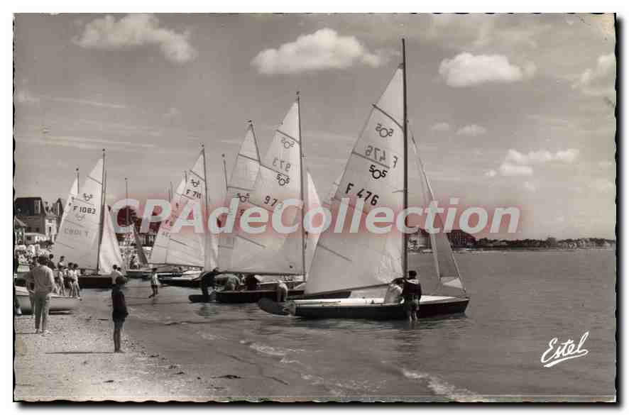 CPA La Baule Les Regates 