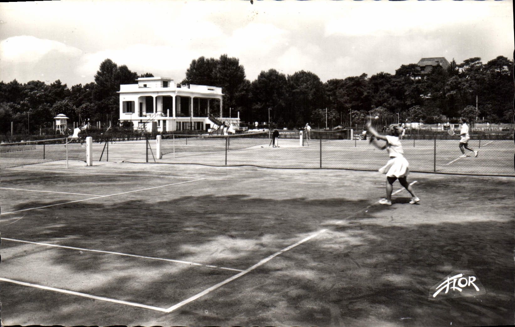 CPA La Baule les Pins Loire Atlantique Les Courts de tennis 