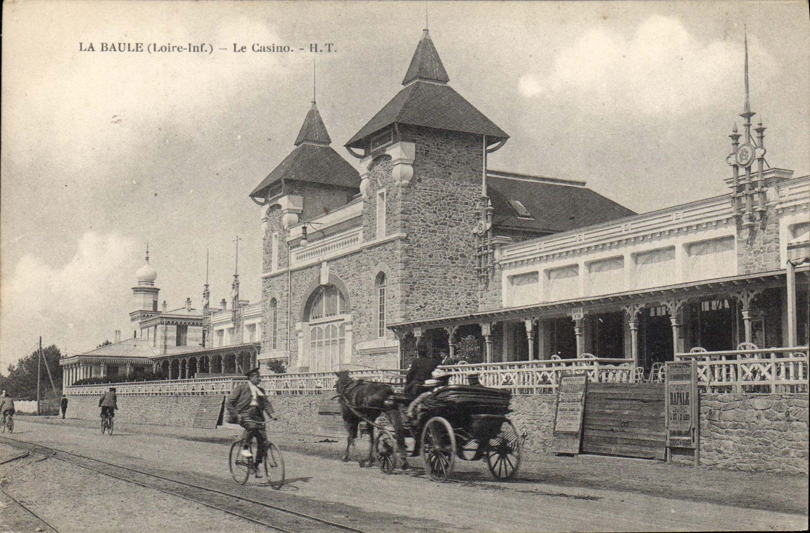 CPA La Baule Loire Inf le casino 