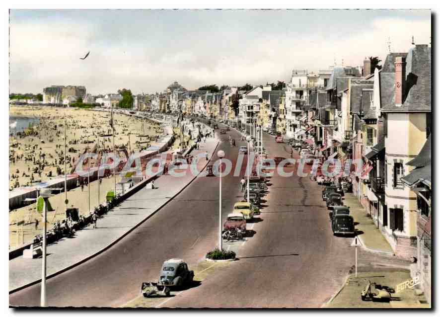 CPSM La Baule L Atl le boulevard Hennecart et la plage 