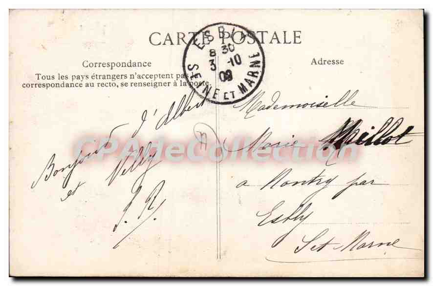 Fontainebleau — Église & Marché — Bazare Parisien n°131 — Reverso