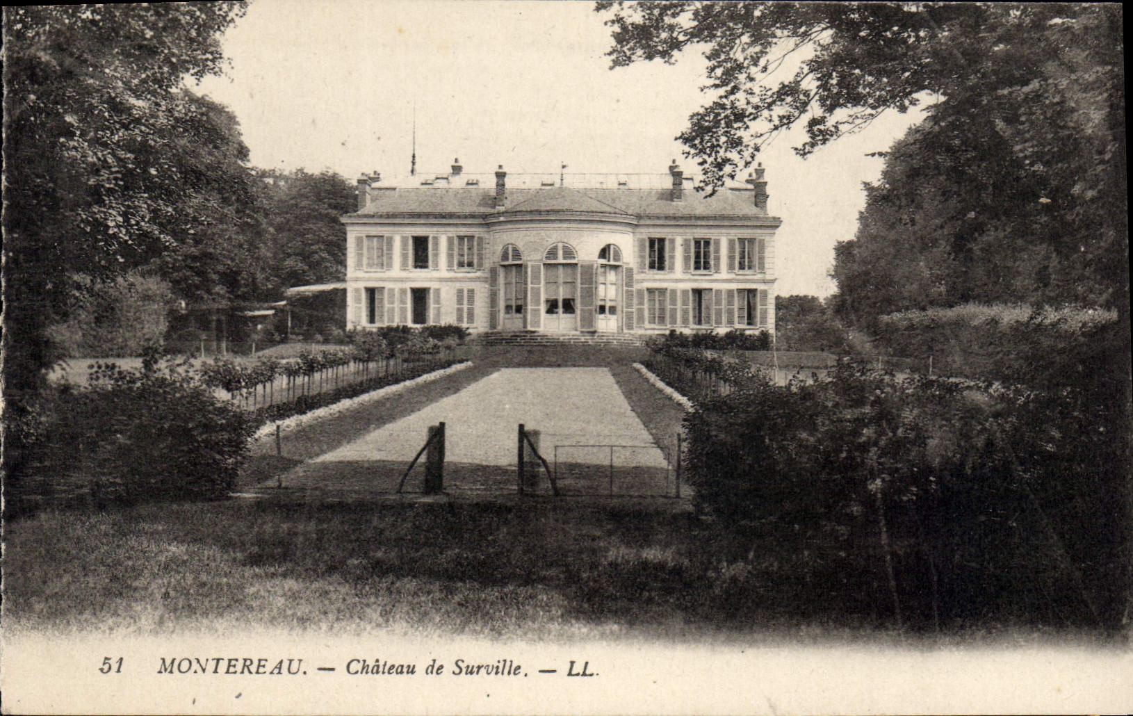 Montereau – Castillo de Surville – LL.